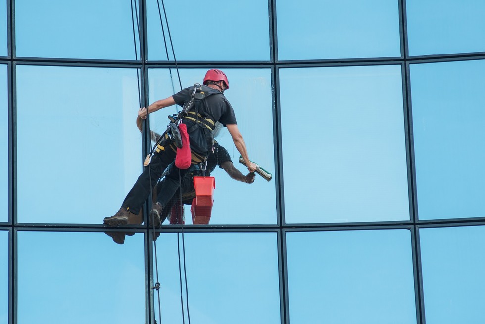 Procure Swiss Magazin Artikel Innovativer Einkauf von Facility-Management-Leistungen