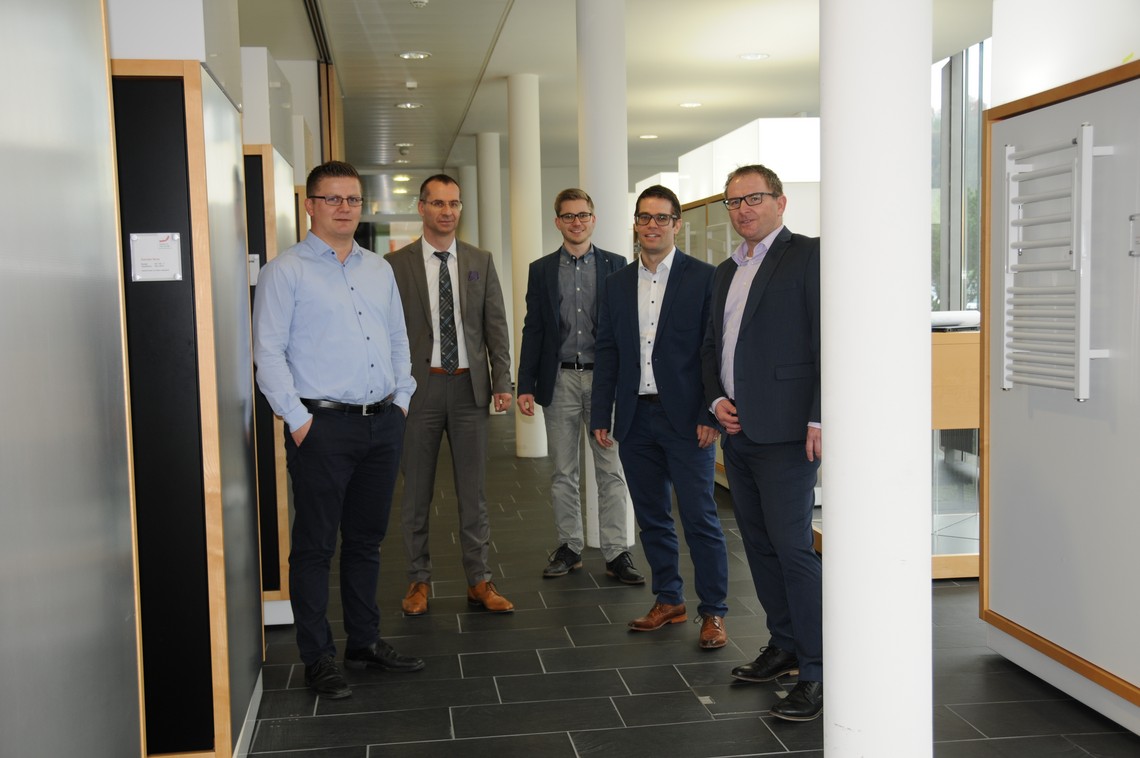 Procure Swiss Magazin Artikel das Einkaufsteam der Zehnder Group International AG